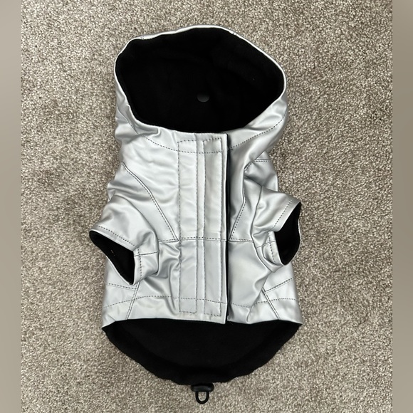 Fleece-lined raincoat for dogs - Picture 3 of 6